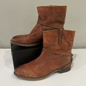 FRYE Lindsay Plate Short Leather Boots Cognac Size 7.5